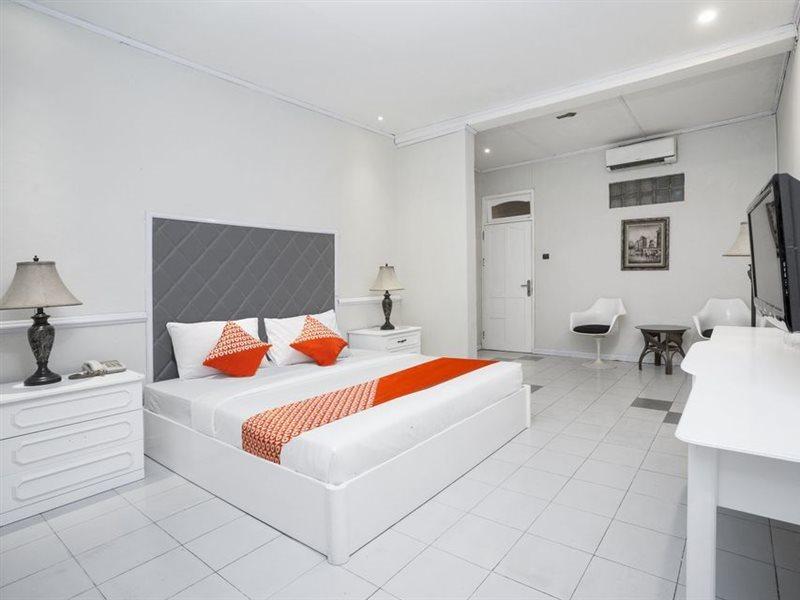 Urbanview Hotel Gading Kencana Samarinda By Reddoorz Eksteriør billede